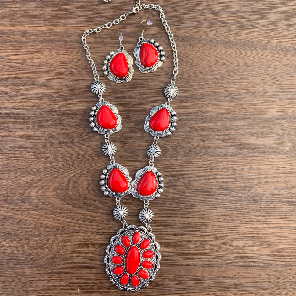 Western Necklace